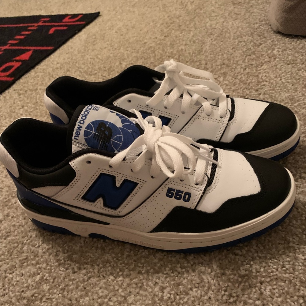 New Balance 550